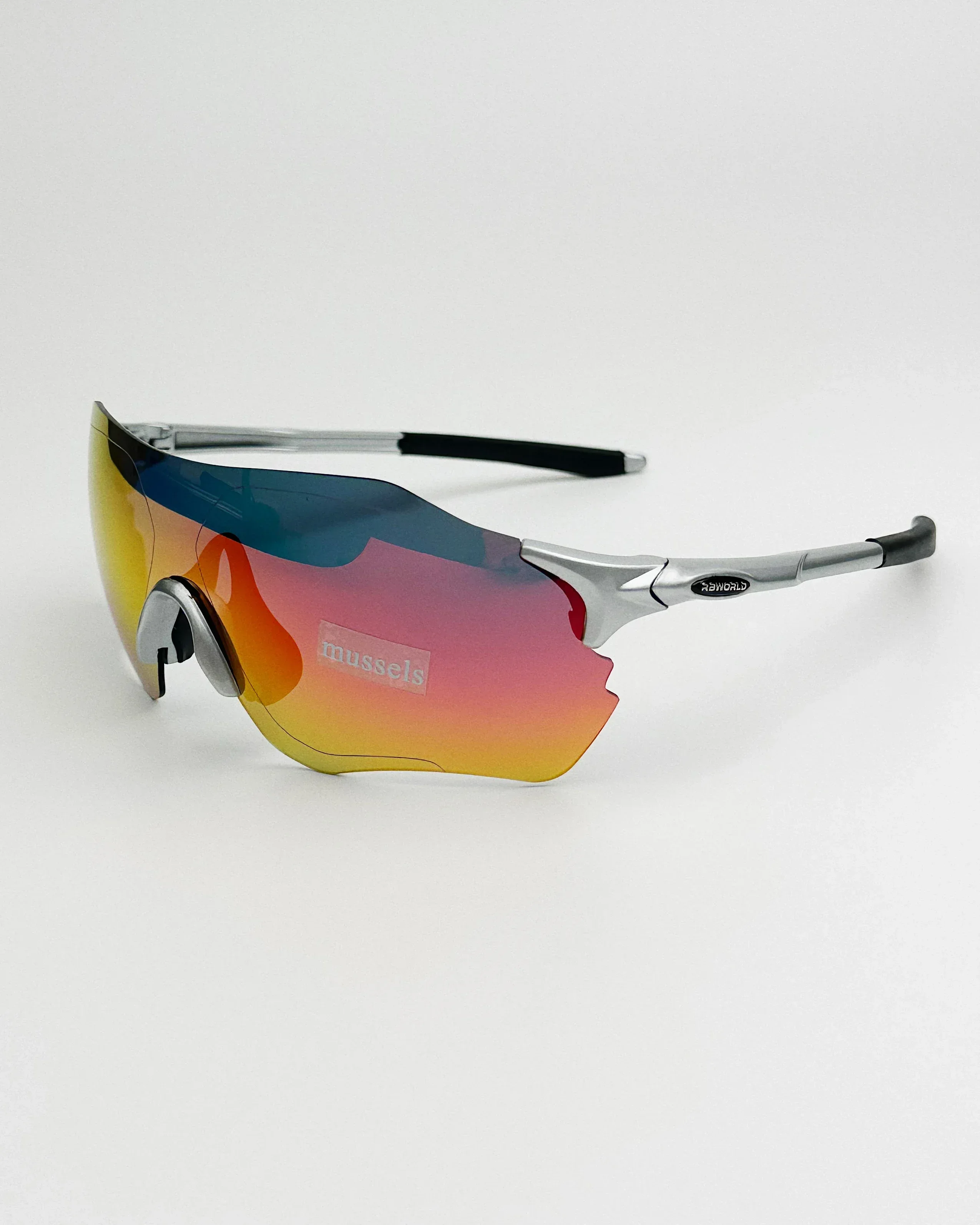 Lunettes de soleil de sport polarisées à changement de couleur pour la randonnée et le cyclisme, fonction rétro, style futur, cool, UV400