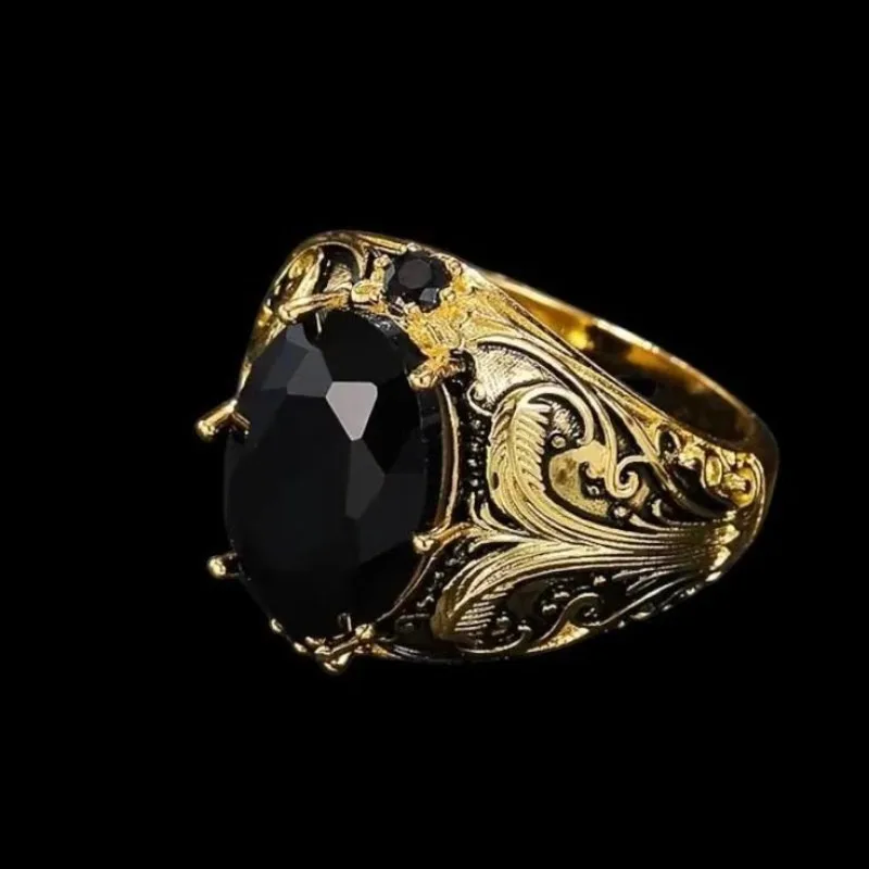 

Vintage men's ring with high-end feel and zircon rose pattern finger, versatile for daily use and holiday accessories