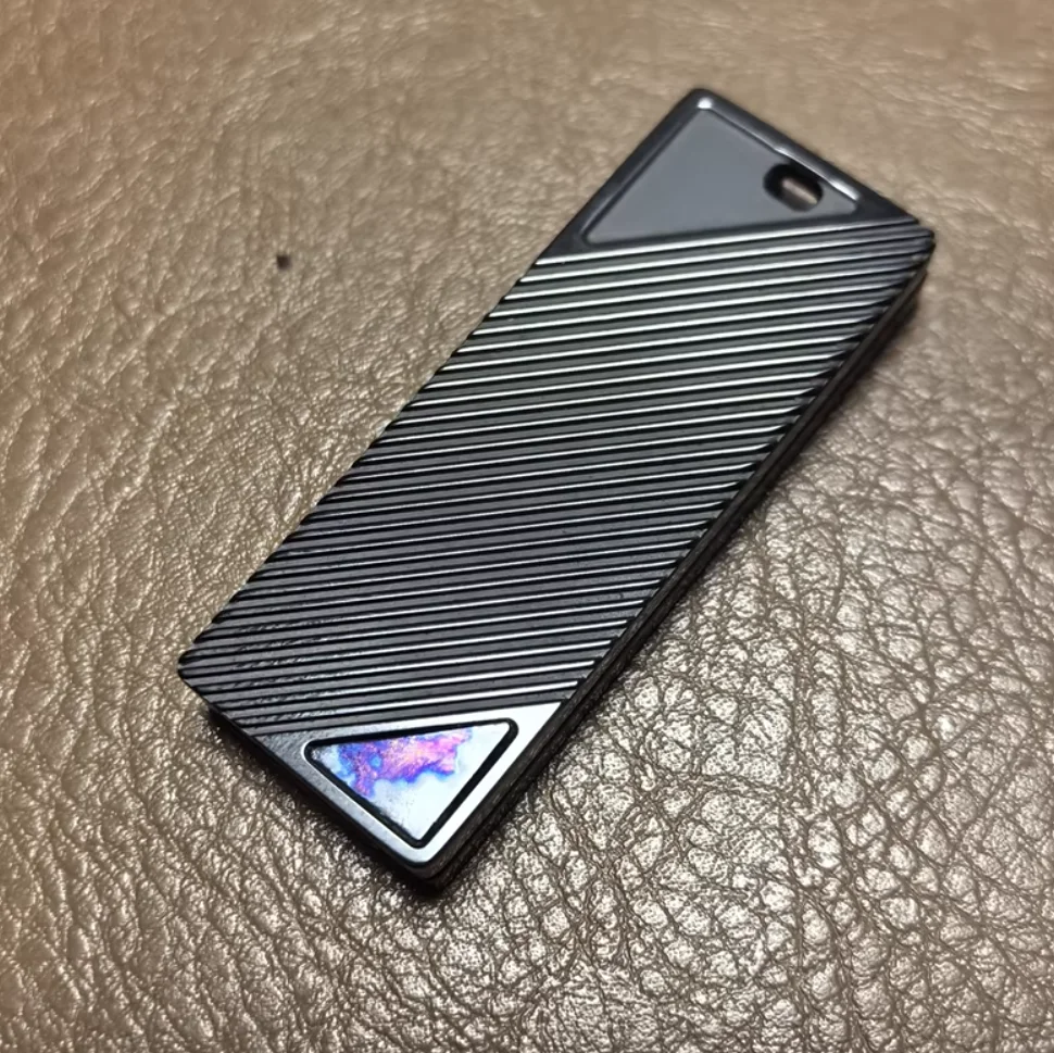 

Б/У EDC 01 Weihua циркониевый слайдер Push Декомпрессионные игрушки