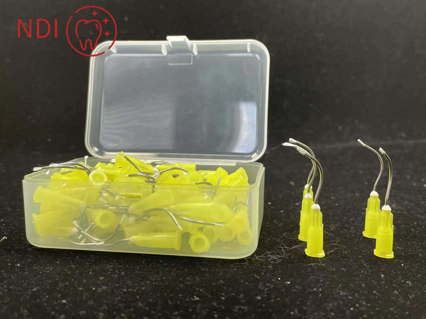 

Одноразовые стоматологические металлические заварочные инструменты с желтым кончиком и щеткой с мягкой подкладкой, инструменты для чистки зубов, инструменты для ухода за полостью рта, 100 шт./кор.