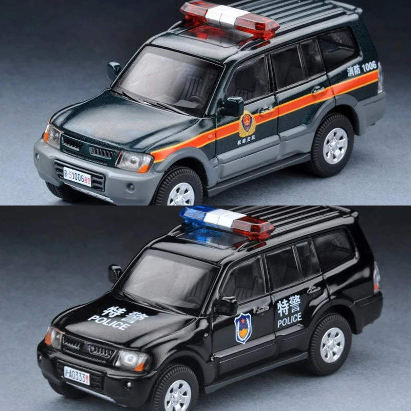 

XCarToys 1:64 3rd Generation Pajero Diecast Model Car