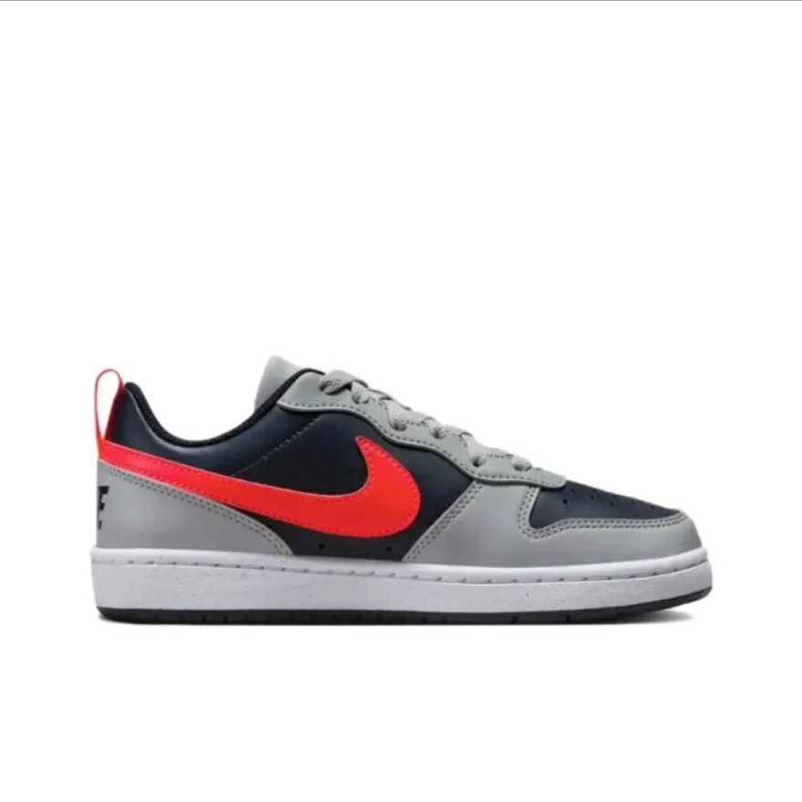 حذاء Nike Court Borough Low RECRAFT متعدد الاستخدامات ممتص للصدمات للأطفال باللون الأسود والرمادي والأحمر للمراهقين