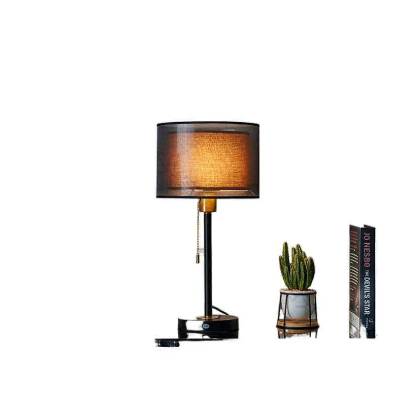 مصباح طاولة أمريكي عتيق على شكل شمعة لغرفة النوم الرئيسية ومنضدة أنيقة لتزيين غرفة الأجواء مصباح أرضي LED