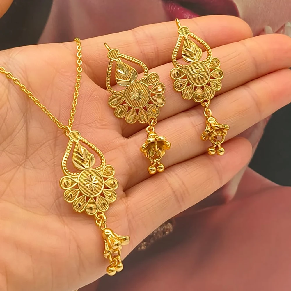 

African Gold Color Jewelry Set for Party Elegant Hollow Out Design Drop Earrings and Necklace 2Pcs Set for Engagement Party Gift