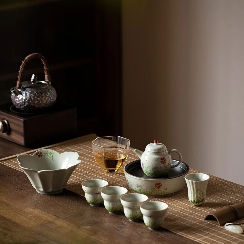 Hand-painted Daisy Ceramic Gaiwan, Teacup, Kung Fu Tea Set Set For Home Use, Tea Reception, High-end Souvenir Gift Box
