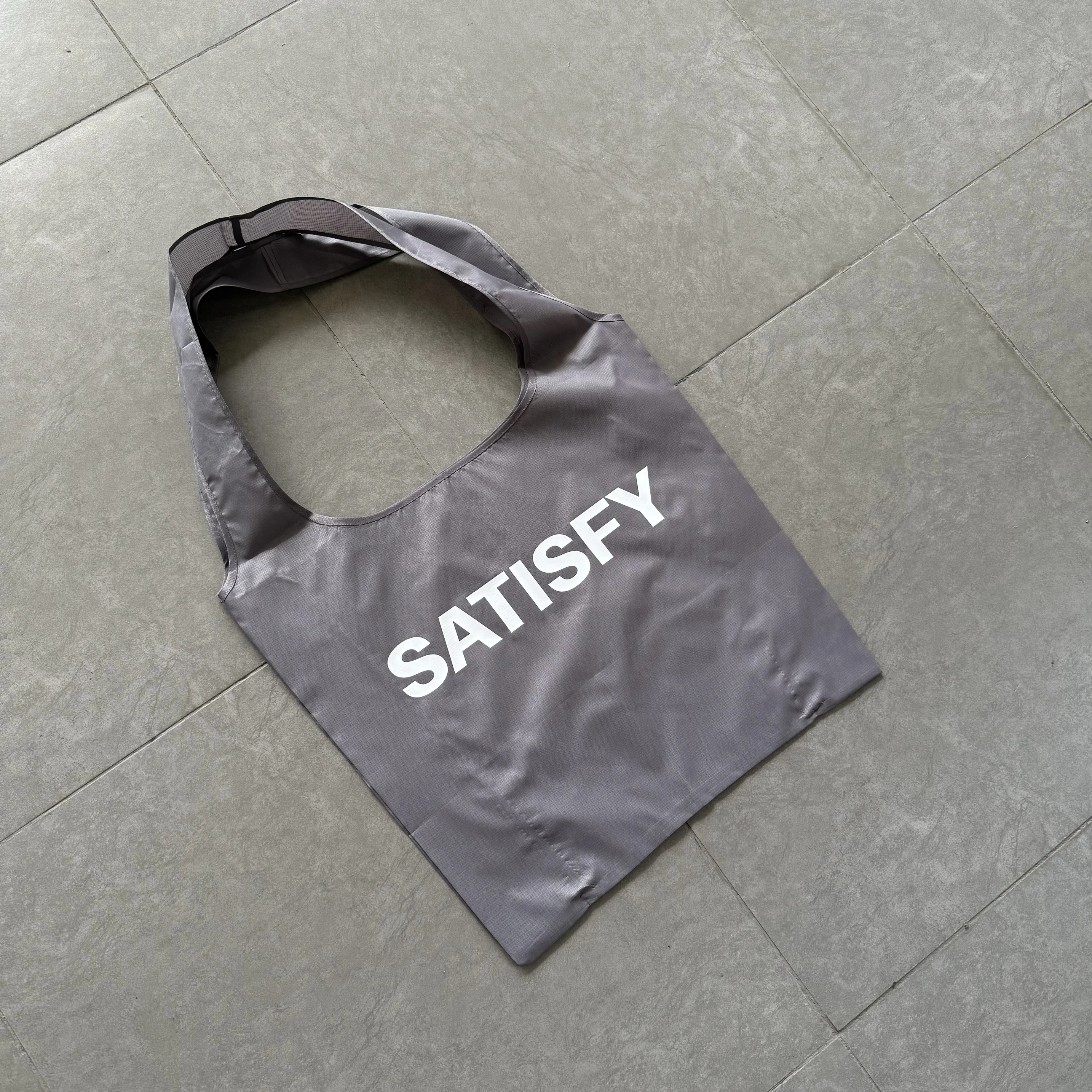 

Satisfied Running Tote Bag Quick Drying Lightweight Waterproof Messenger Bag