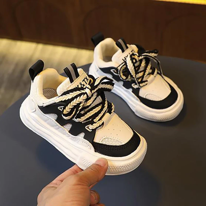 Sepatu olahraga anak, sepatu olahraga musim semi anak perempuan anak laki-laki dapat bernafas Sneakers untuk anak-anak, sepatu lari luar ruangan, sepatu balita flat Frenulum