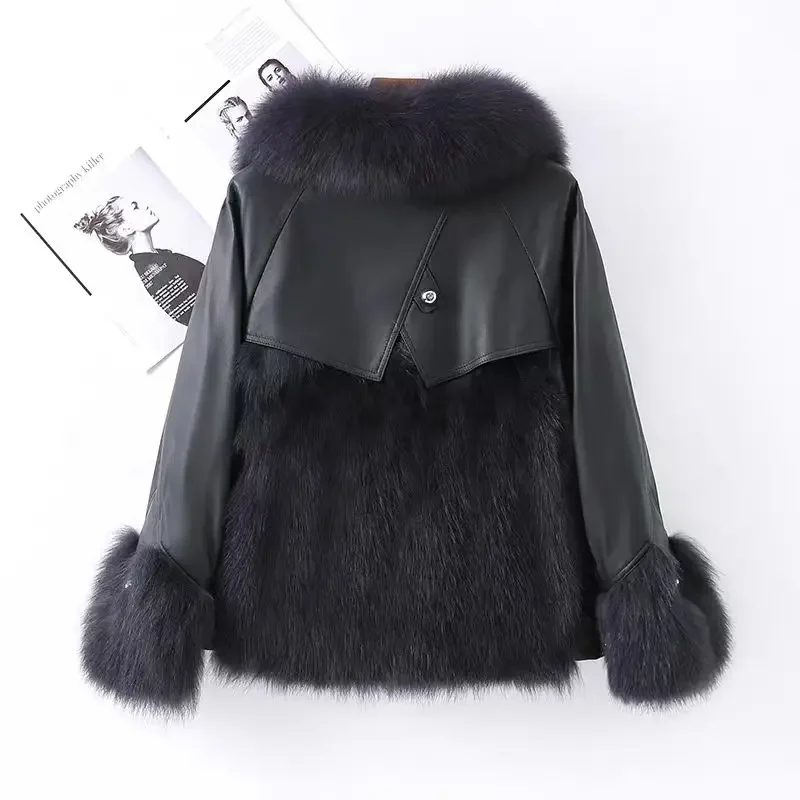 معطف فرو متفجر المرأة الجديدة بولي Leather الجلود الربط تقليد فرو الثعلب موضة النسخة الكورية معطف سميك مستوى المظهر العالي
