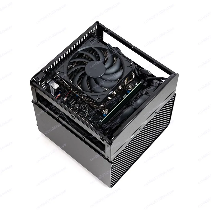 

12Th-generation Core NAS storage server, supports five-bit storage