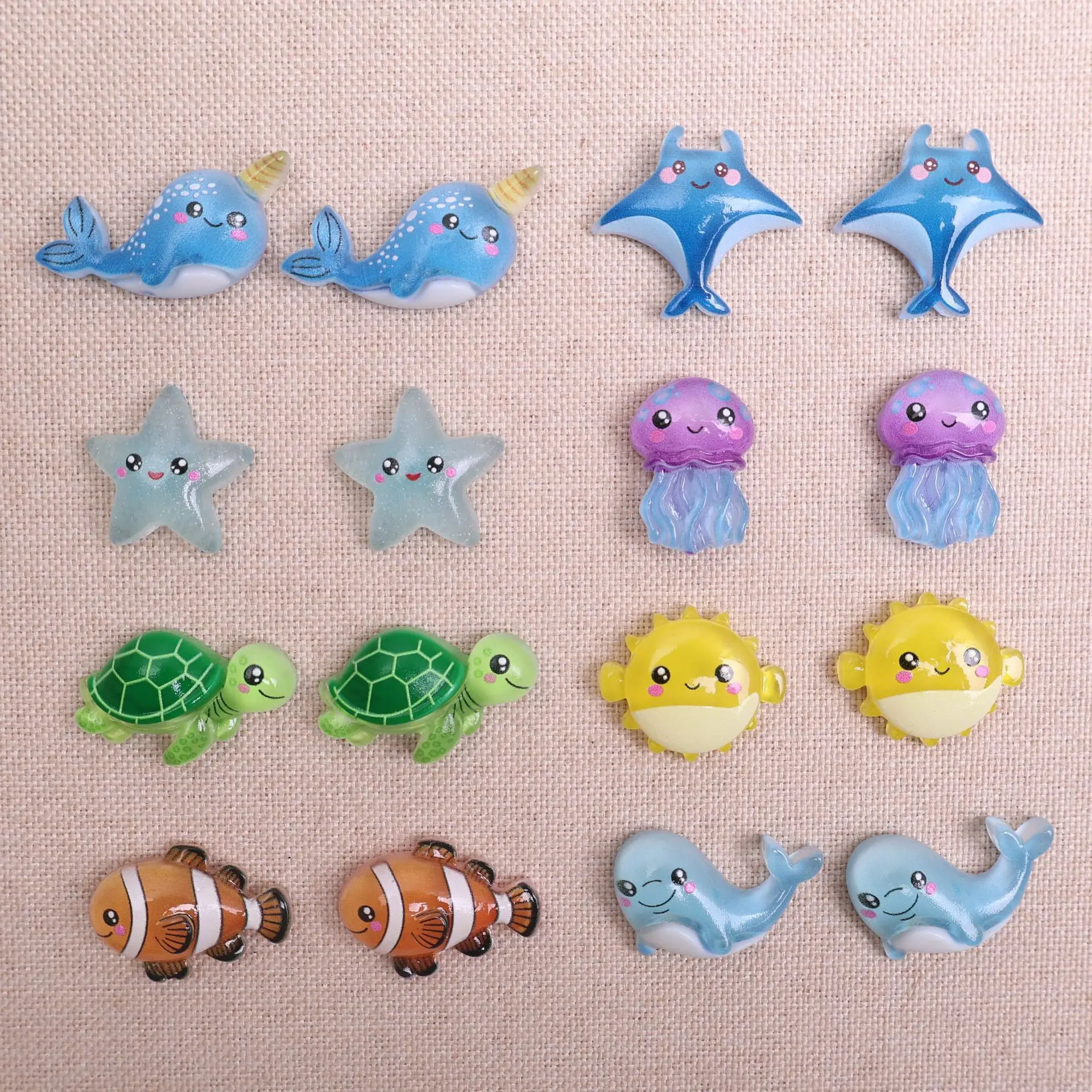 100pcs Simulation Cartoon Ocean Series Flatback Resin Jellyfish Dolphin Turtle DIY Cabochon Crafts Phone Shell Decor Material