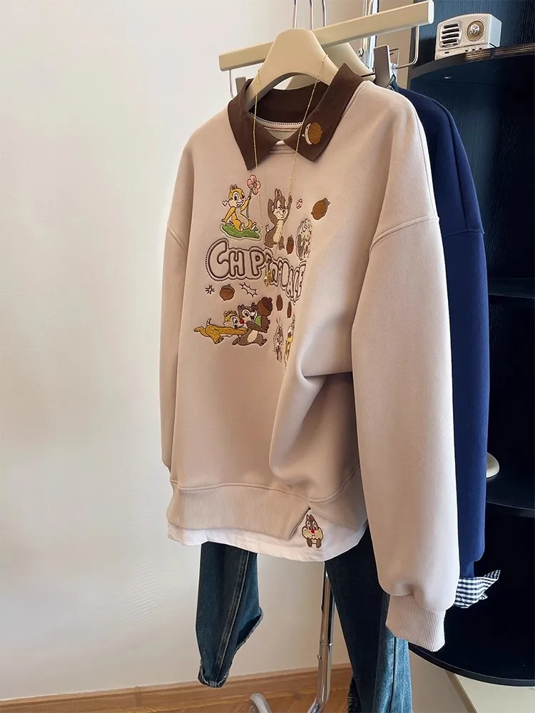 

Женский свитшот большого размера 300 Pou, светло-кофейного цвета, с вышитым воротником, весенний, в корейском стиле, имитация двухслойности, цветной.