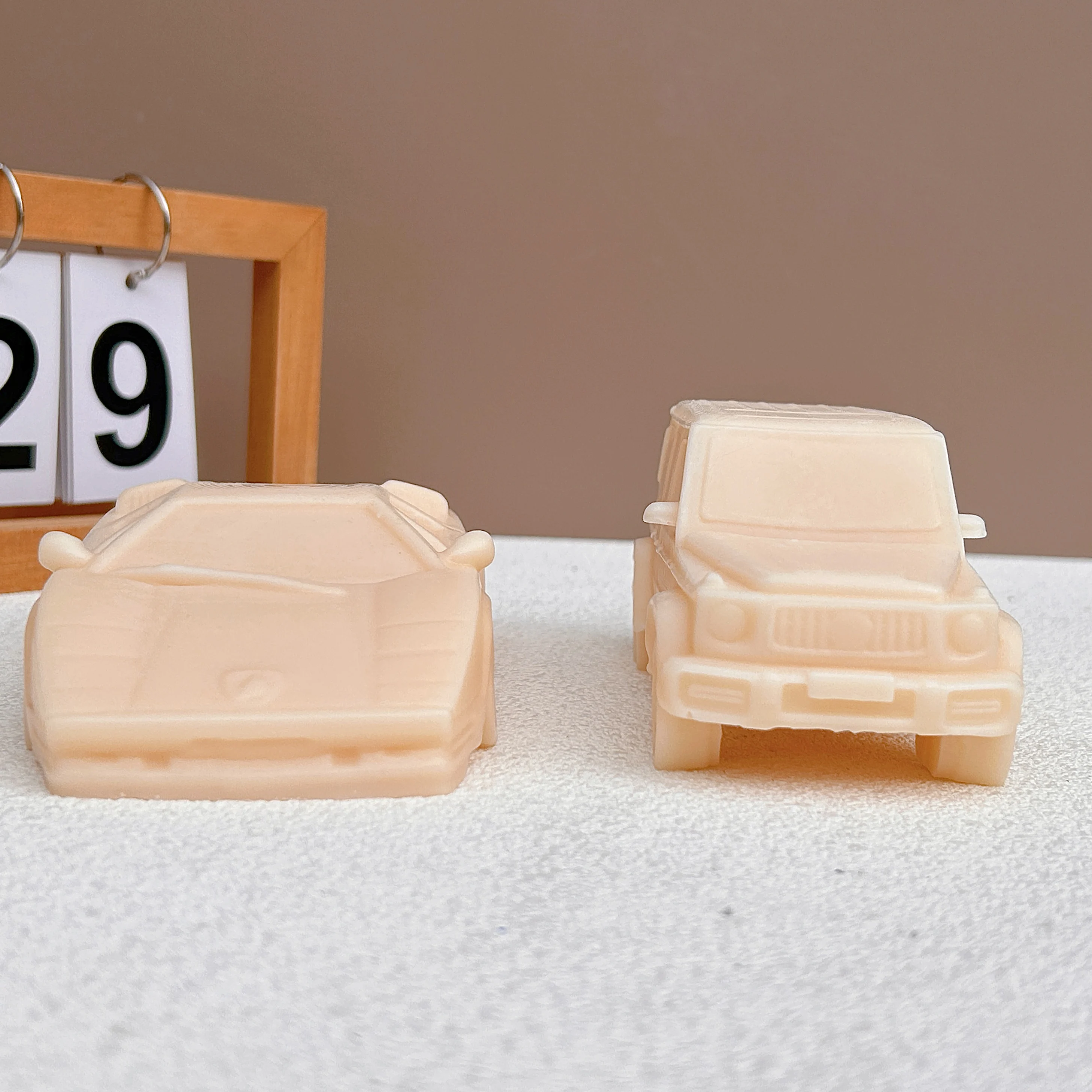 DIY Car Candle Silicone Mold 3D Car Shape Candle Mold Handmade Cake Ice Block Chocolate Soap Gypsum Home Decoration Wax Molds