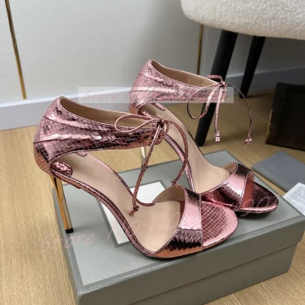 Metalik Yılan Derisi Desenli S - Metallic Heel Sandal incelemesi ve fiyatı