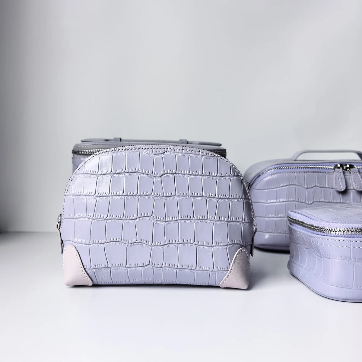Kosmetiktaschen-Set aus echtem Leder mit lila Krokodilmuster, große Kapazität, Reise-Toilettentasche für Damen, Kosmetiktasche, Beutel – Detail 14