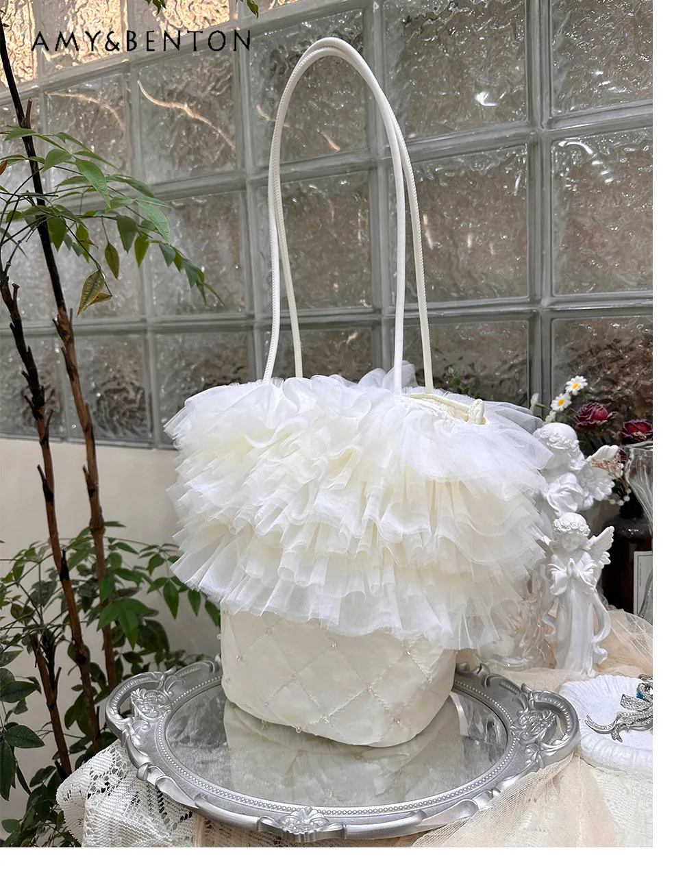 

Оригинальная дизайнерская сумка-пуховик цвета абрикос, высококачественная стеганая сумка с бисером, универсальная сумка через плечо, повседневная, универсальная, для работы и отдыха.