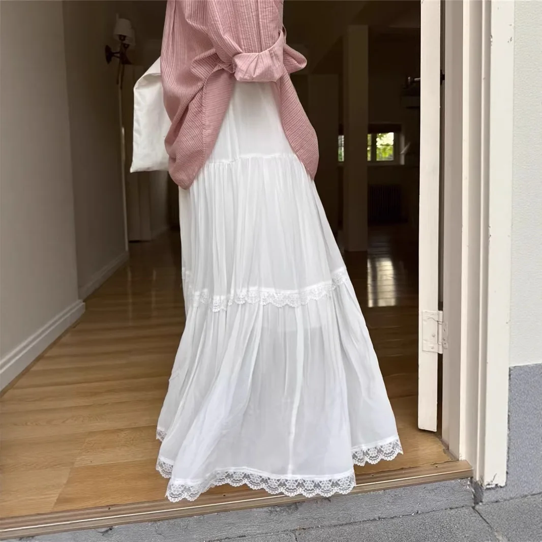 

8125 струящаяся белая летняя элегантная эластичная талия с рюшами и кружевной лоскутной юбкой трапециевидной формы для женщин