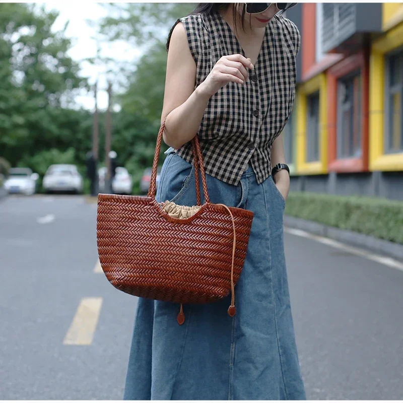 Rattan-Geflecht-Shopper-Korb-Tragetasche für Damen, französische Vintage-Handgewebte Schultertasche, große Strand- und Urlaubshandtasche – Detail 8