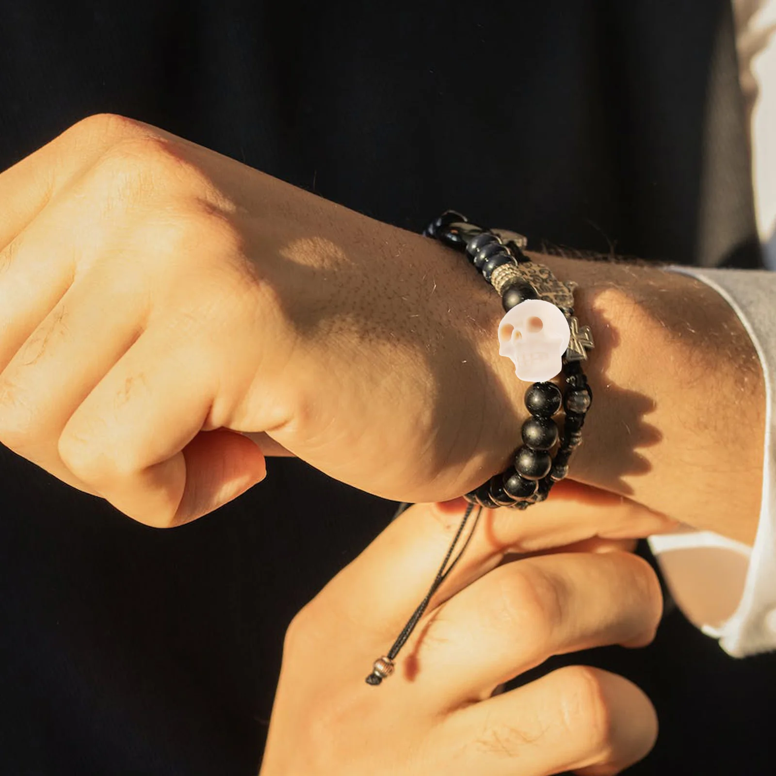 

20Pcs Skull Beads Silicone Charms for DIY Jewelry Making Bracelets Necklaces Craft Beads Accessories Skull Charms for Bracelets