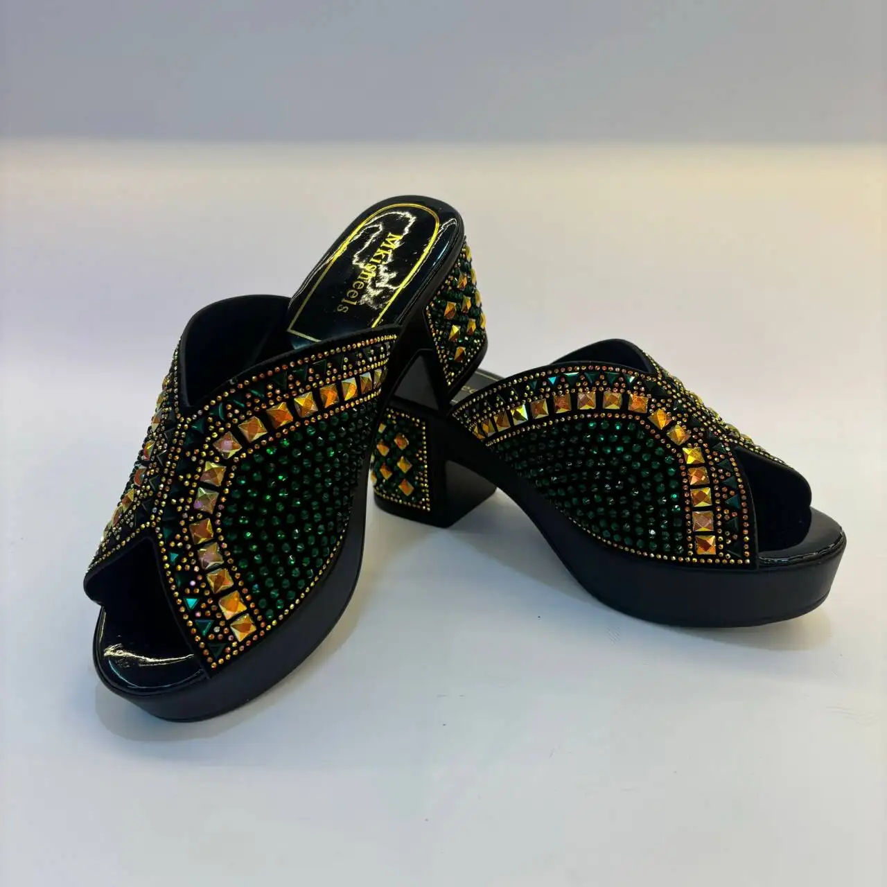 Fashion Rhinestones Sandals African Women\'s Shoes Women\'s Party Design Slippers Lightweight Ladies Women Shoes 37-42
