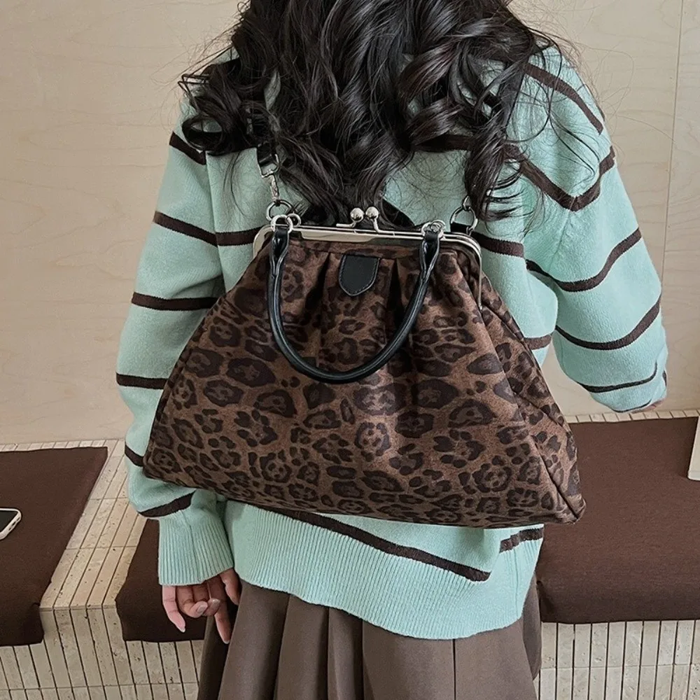 Oxford Pleated Backpacks Solid Color Large Capacity Women's Cloud Shoulder Bag High Quality Top Handle Design Shell Bag