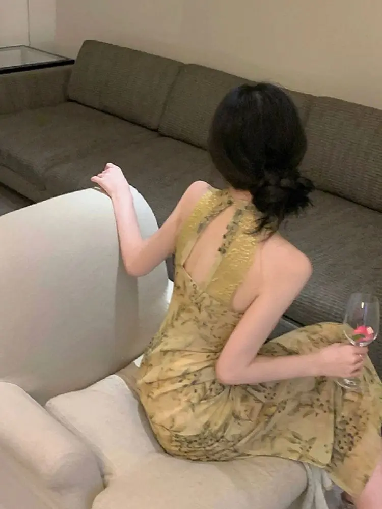 

Новое китайское улучшенное платье в винтажном национальном стиле с цветочным узором, высококачественное, для молодых женщин, с завязками на шее.