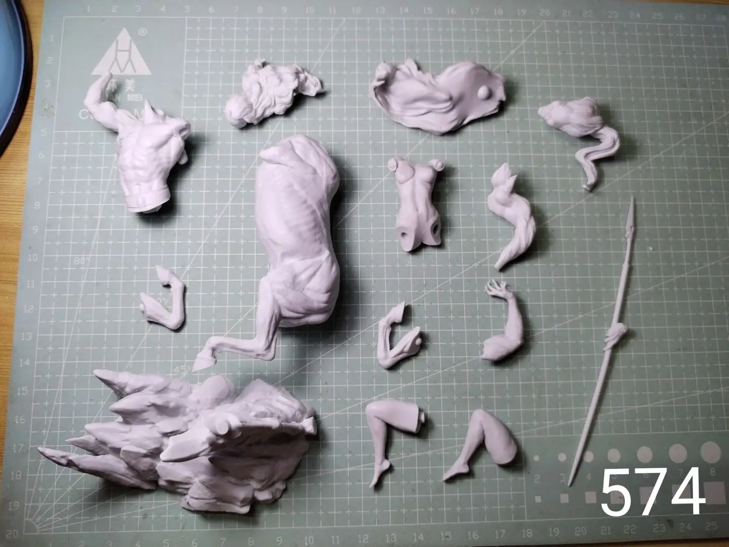1/24  Resin Model Figure GK  ,  Unassembled and unpainted kit image 3