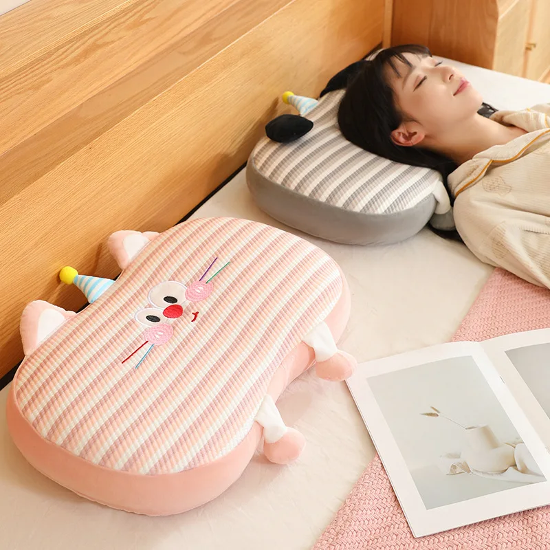 

Dopamine Big Eyes Cat Belly Single Pillow Student Office Sedentary Cushion Satin Pillowcase Body Pillow Travel Pillow