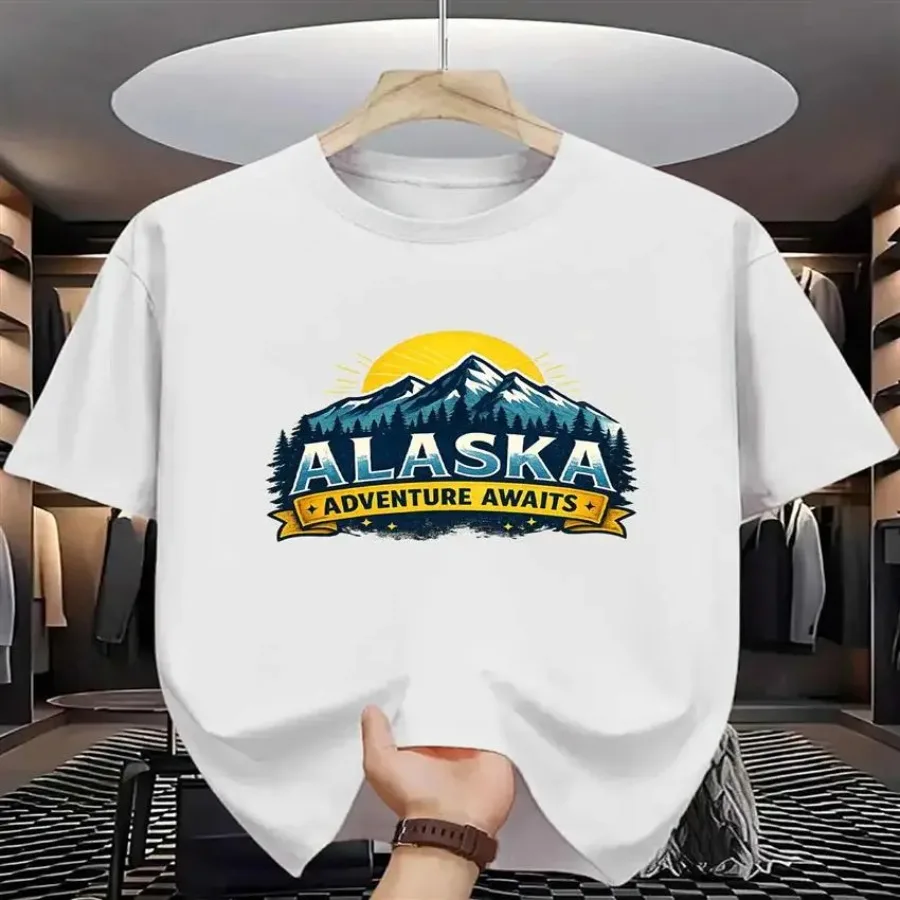 Camiseta de algodón para hombre Alaska Adventure, diseño de paisaje montañoso al amanecer, estampado de exploración en la naturaleza, algodón puro, estampado premium, duradera.