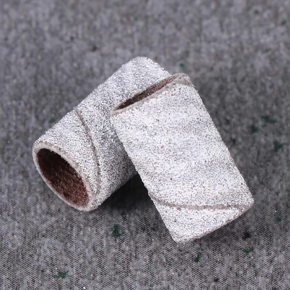 

100pcs White Zebra Sanding Bands Set For Nail Art Manicure Pedicure Professional Grinding Polisher Kit Sanding Sleeve Nail