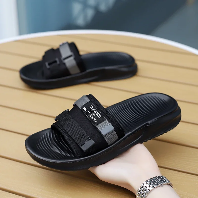 2023 New Men Slippers Summer High Quality Home Flip Flops Outdoor Non-slip Beach Slippers Casual Sandals Men\'s Shoes Water Shoes