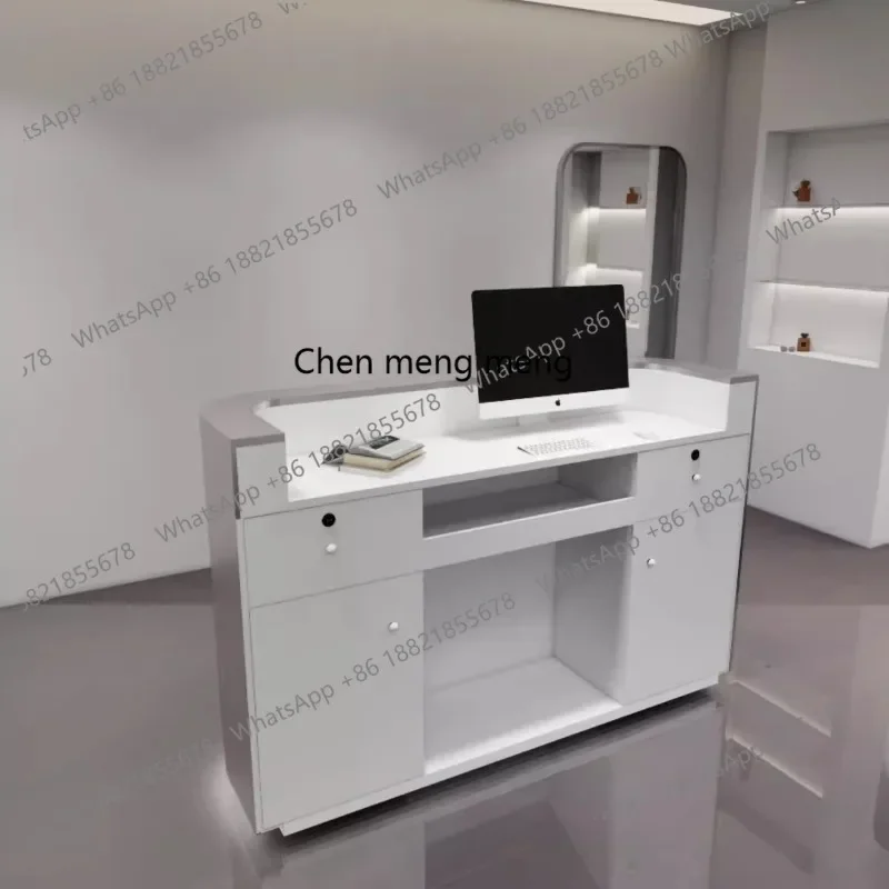 衣料品店 ステンレス製バーカウンター 店舗のレジカウンター シンプルな理髪店 美容室 フロントデスク