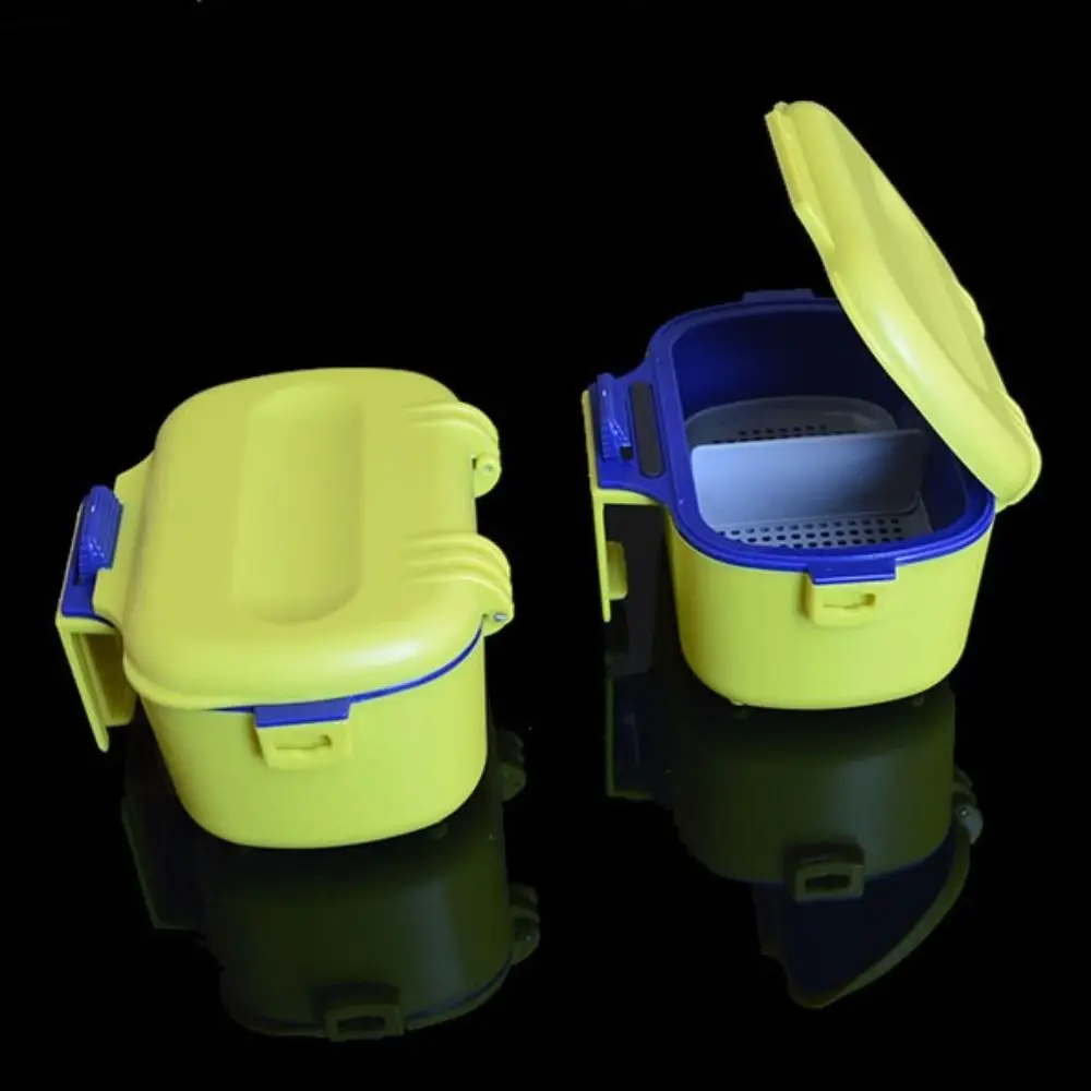 

Breathable Fishing Bait Box Moisture-Retaining Baits Bucket Live Baits Box Fishing Lures Insulated Red Worm Tackle Box