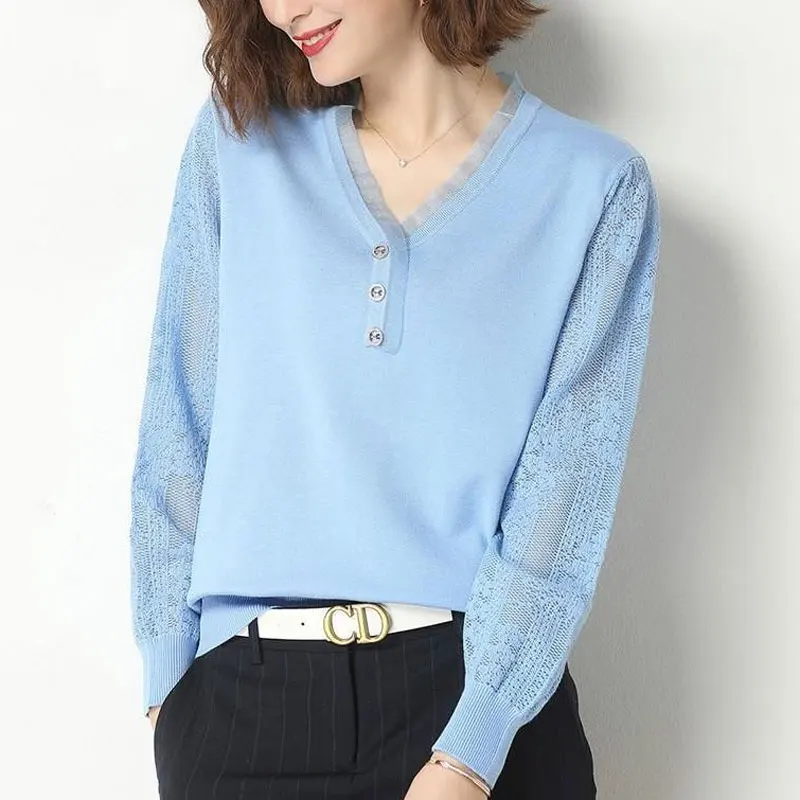 Fashion Solid Color Lace Spliced Knitted Shirt Women\'s Clothing Casual V-Neck Button 2023 Spring Autumn Hollow Out Loose Blouse