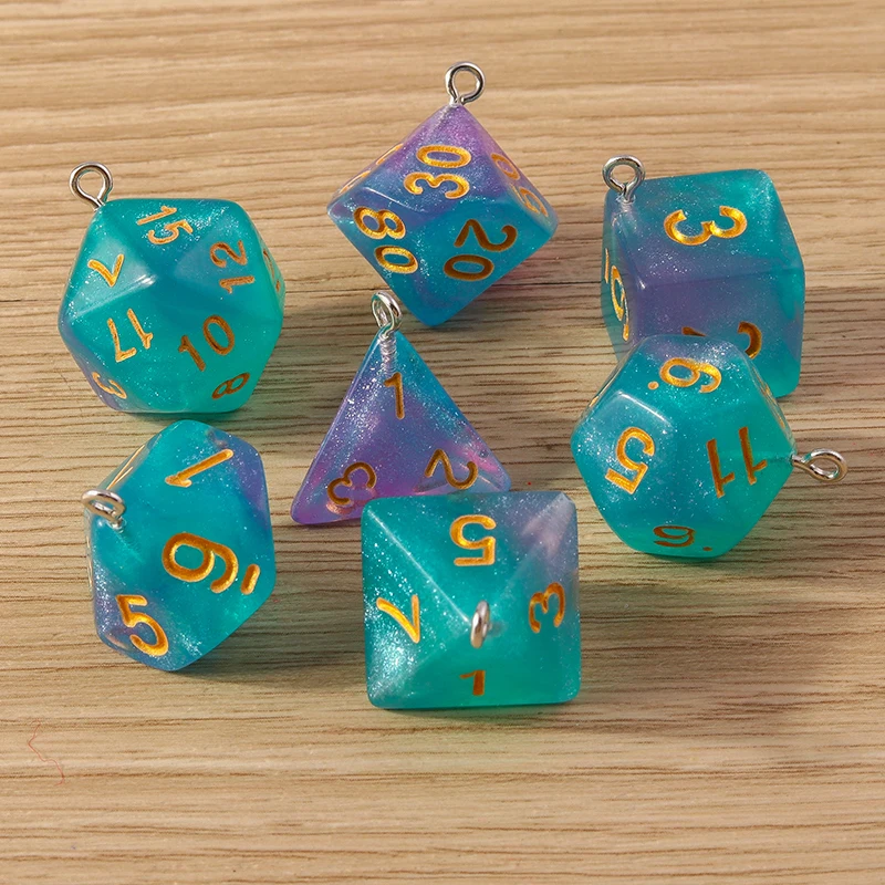 Tusember 7 Stück/Set Würfel-Anhänger aus Harz und Acryl, Würfel-Charms für Spiele, zum Schmuckbasteln, DIY-Ohrringe, Halsketten, Bastelzubehör – Detail 12