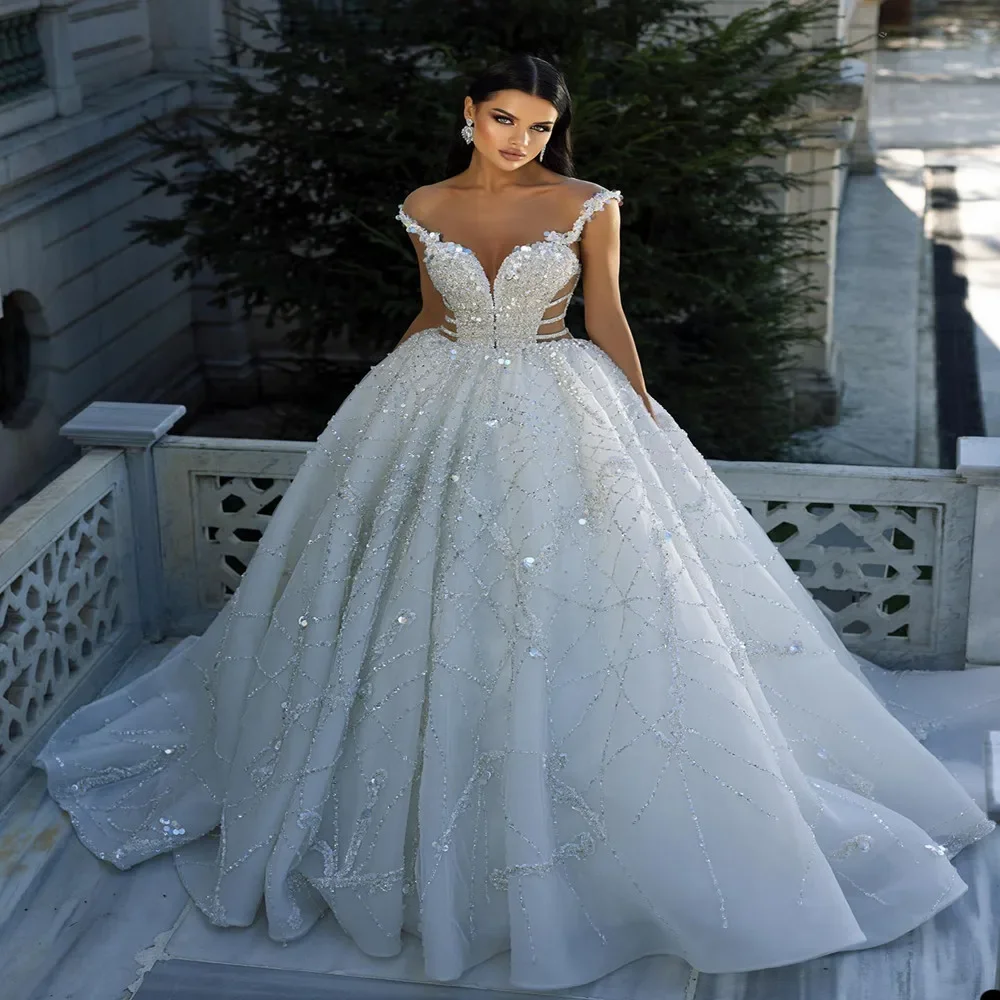 Vestidos de casamento inchados de luxo personalizados 2023 fora do ombro contas cristais split side noiva vestidos de noiva árabe dubai vestid