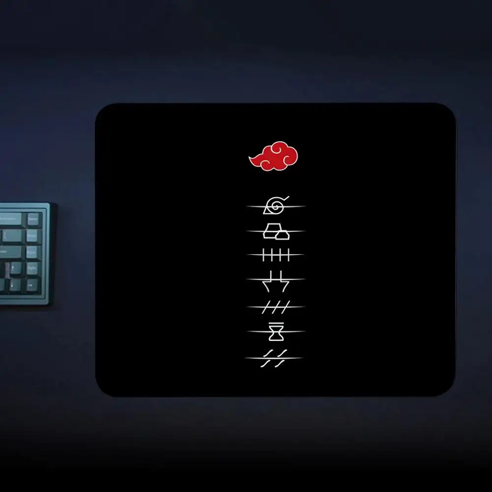 Anime N-Narutos Itachi U-Uchiha Mouse Pad Gaming Laptops Mousepad Gamer Carpet Keyboard Mat Desk Protector Cartoon Mouse Pads