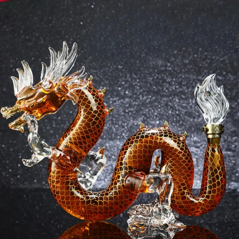 

Dragon shaped Chinese Zodiac whiskey decanter Glass Alcohol Bottle for Liquor Scotch Bourbon Gifts for Men Him 1000ML