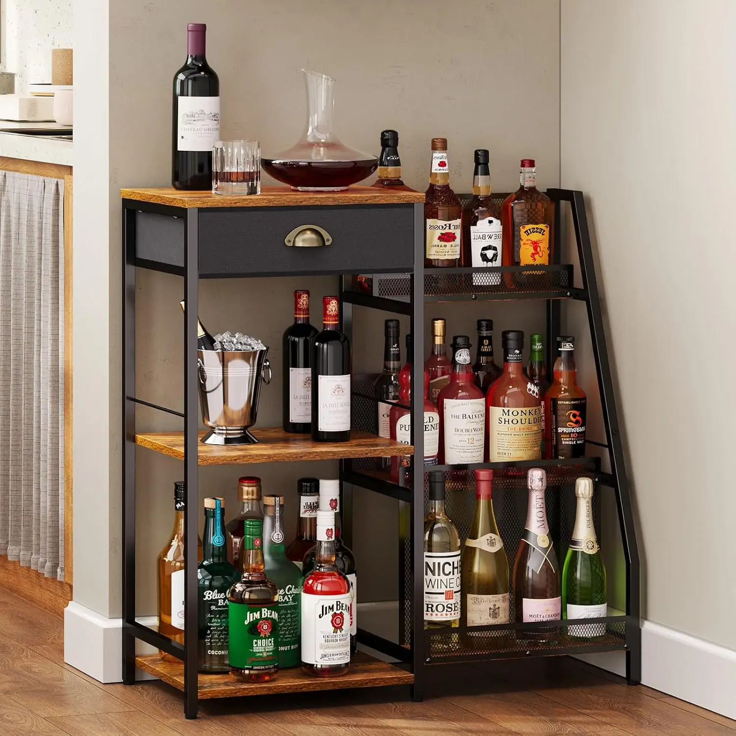 Barra de armário de bebidas para casa com gaveta, rack de vinho de 3 camadas independente e prateleira de vinho com design de degrau para uísque, à venda