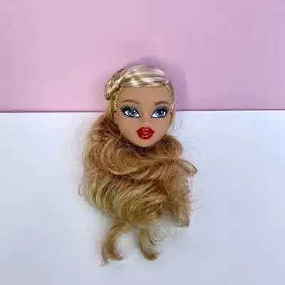 Beautiful Bratzdoll Makeup Doll Girls Love Cute Dolls head plastic head