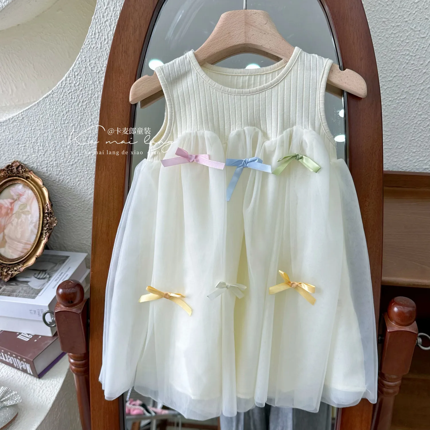 

Girls' summer 2025 new bow tie baby girl vest dress, stylish sleeveless children's princess dress