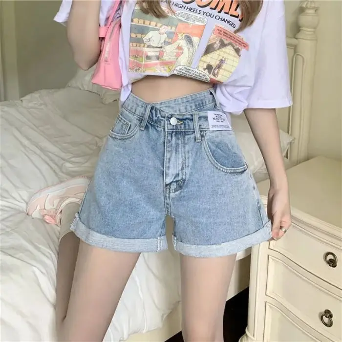 

Spring and summer new style women's denim shorts withrolled edges,retro high-waisted niche straight-cut slimming denim hot pants