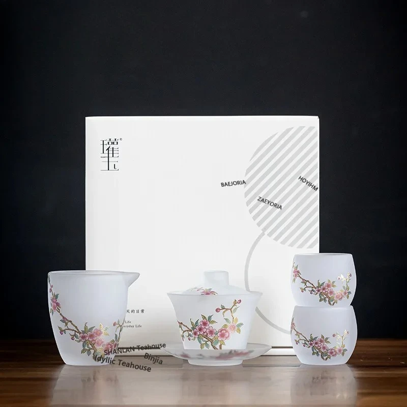 

Набор для чайной церемонии из нефритового стекла «Персик и слива»: Домашний чайник и чашки, китайская коллекция