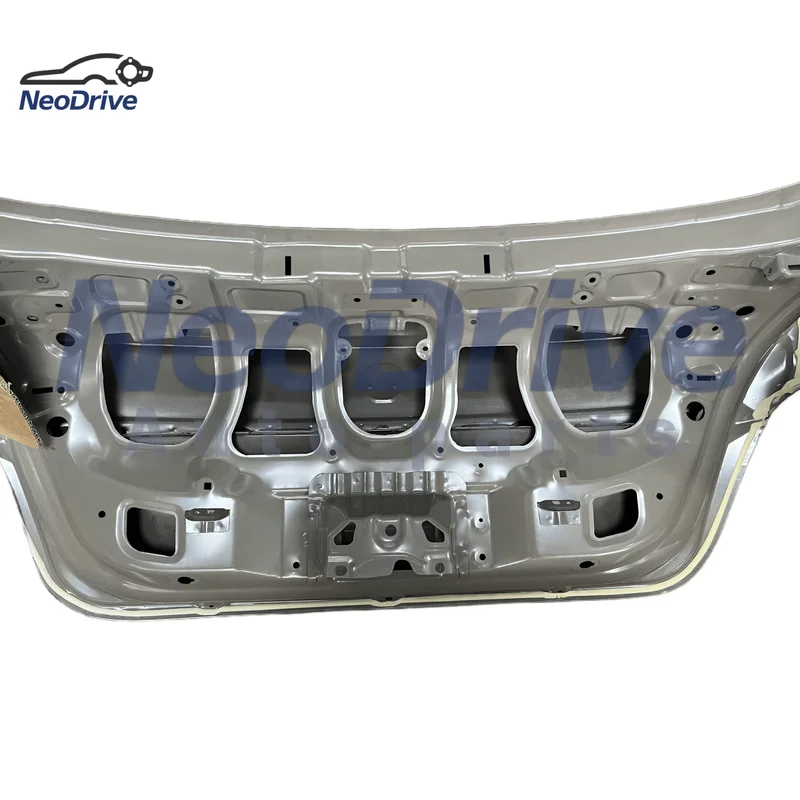 

SAIC MOTOR High Quality Genuine Original MGHS OE Number 10390002 Car Tailgate