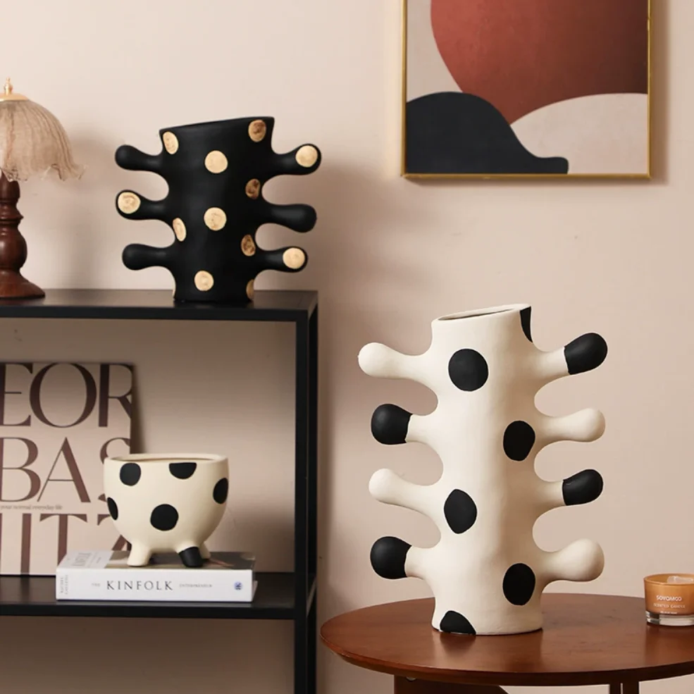 

Creative Resin Vase Geometric Ball Vase Floral Arrangement Accessories Terrarium Flower Vase Pot Home Decoration Accessories