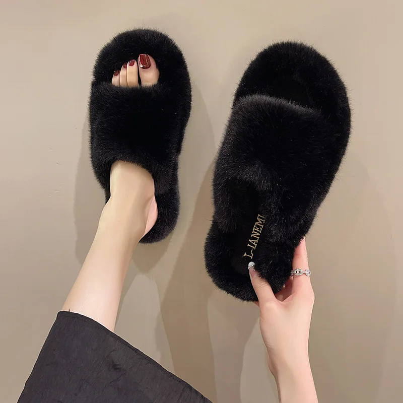 

Winter Fluffy Raccoon Fur Slippers Shoes Women Fur Flip Flop Flat Furry Fur Slides for Women Outdoor Shoes Woman Amazing Shoes