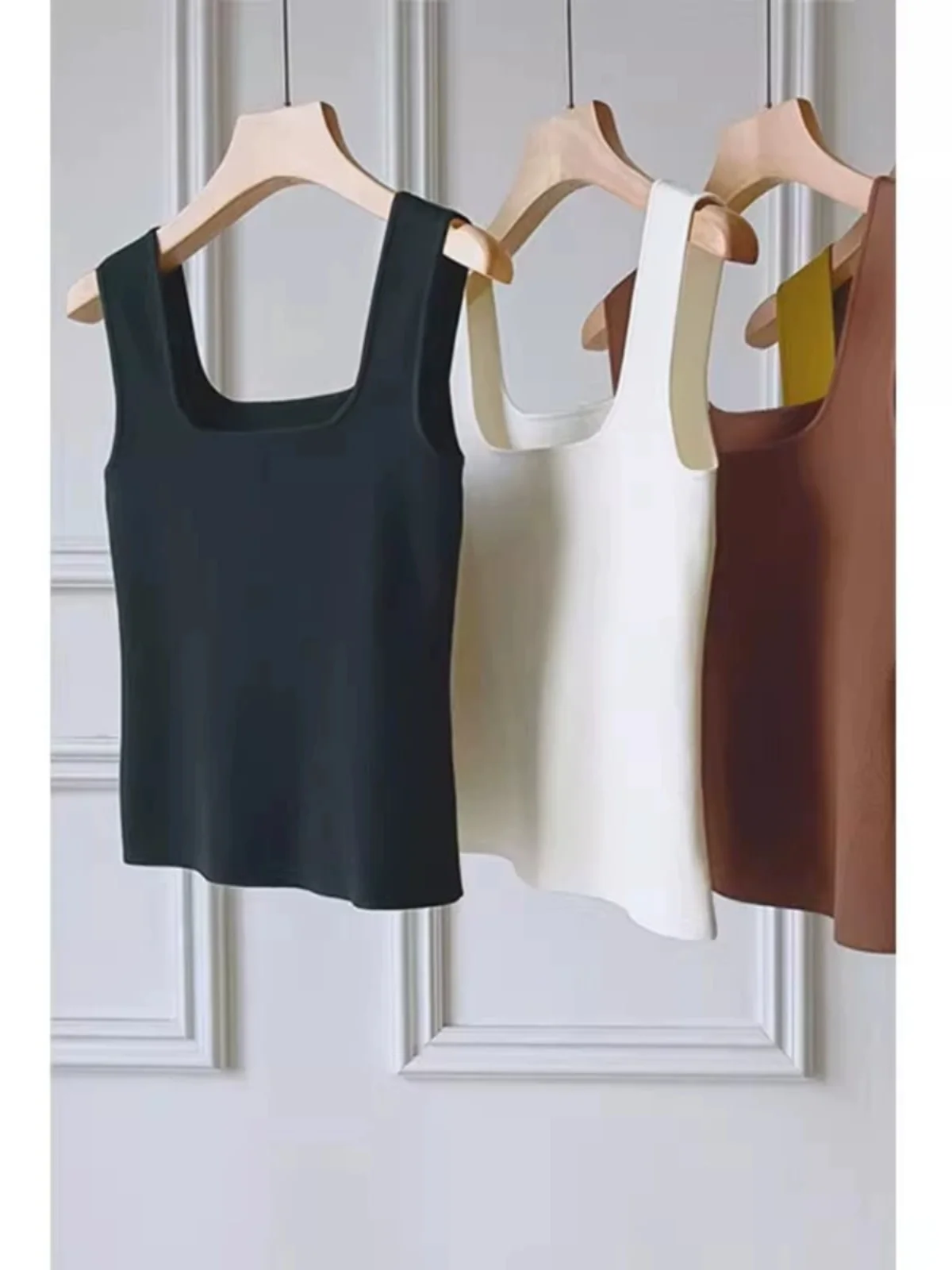 

White Knitted Ice Silk Strap Vest Women's Inner Summer Base Ele Svel Workwear Top Outerwear Slim Fit Single Piece