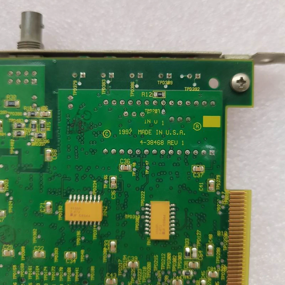 Tarjeta de equipamiento D20 CAPA 1 4-38468 U19 P-REC D20