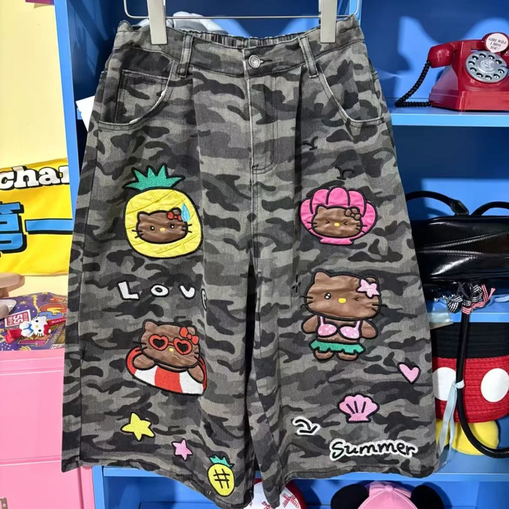 

Hello Kitty Denim Cropped Pants Cartoon Large Size Retro Embroidered Camouflage Jeans Cute Women's Loose Straight Mid-Leg Pants