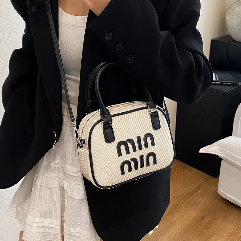 

Diaper Bag Classic Chic Crossbody Handbag Luxury Leather Satchel For Women Elegant Vintage Designer Purse