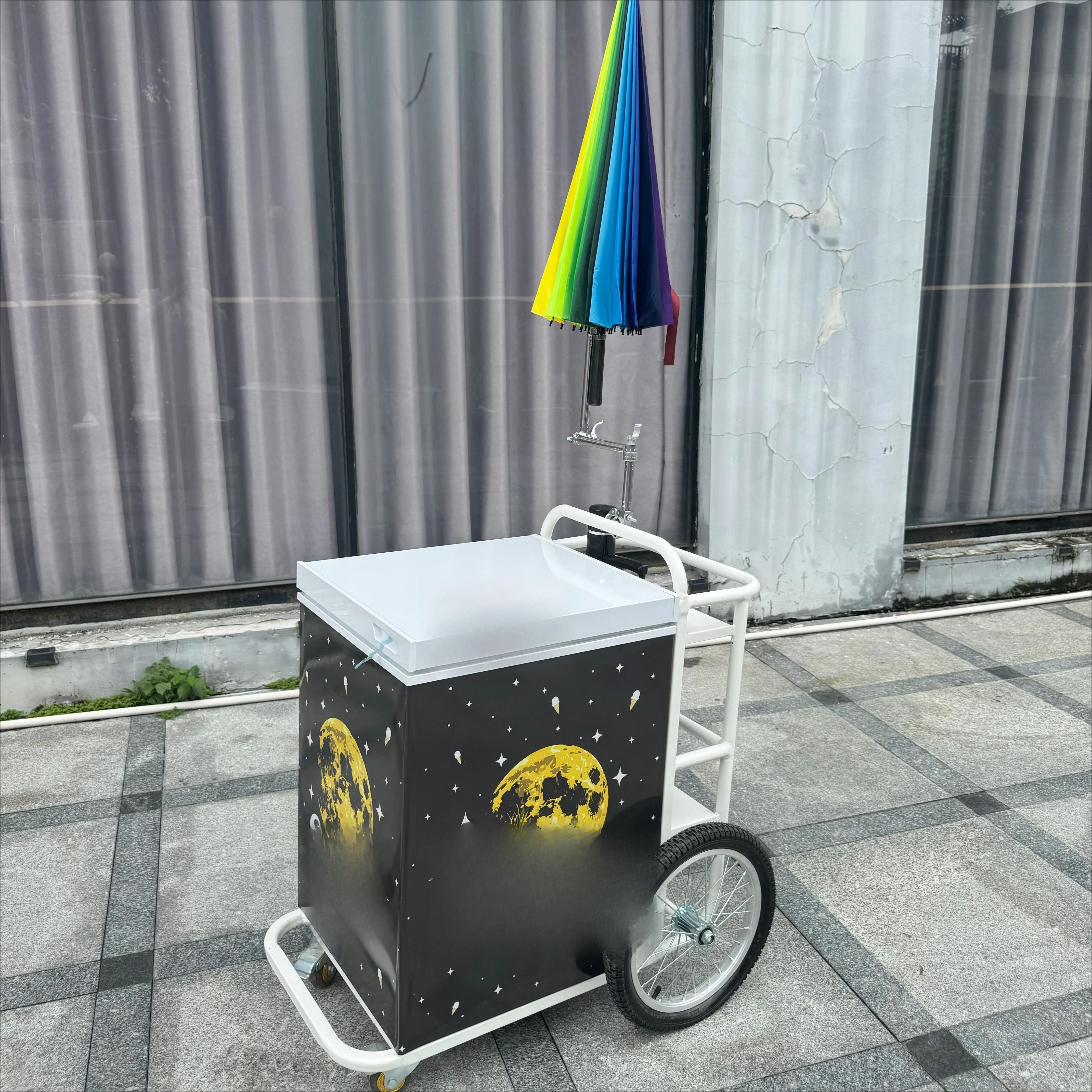 

Electric and Battery for Choose Ice Cream Mobile Cart Export to North America for Sale